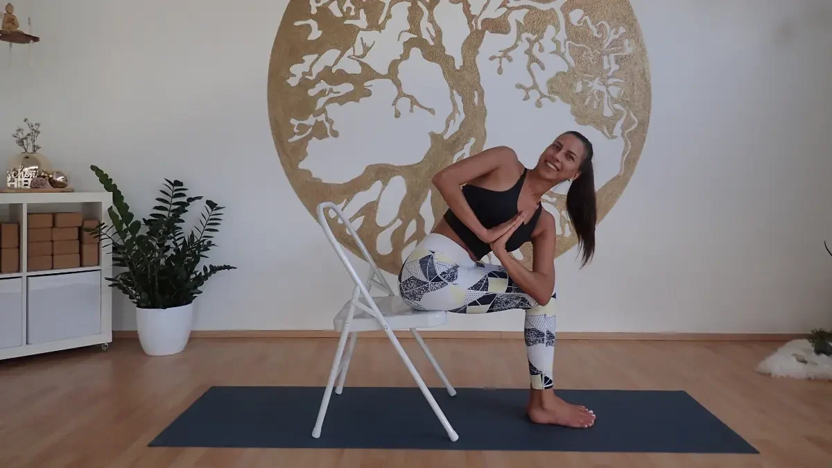 Hatha Yoga mit Alexandra Hebeisen